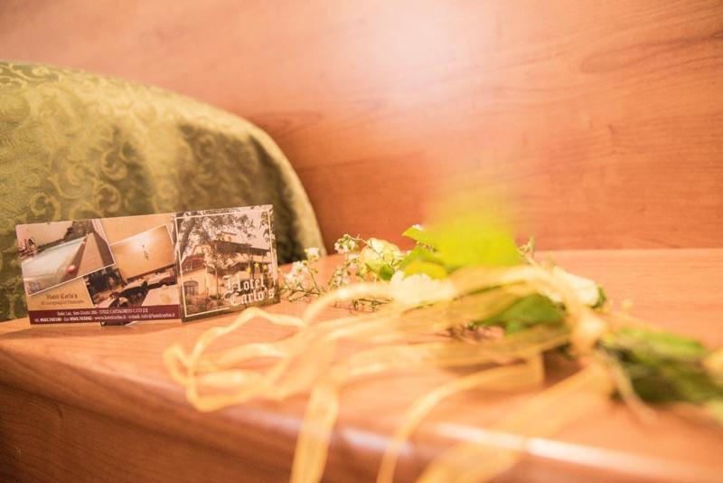 Carlo'S Hotel カスタニェート・カルドゥッチ エクステリア 写真